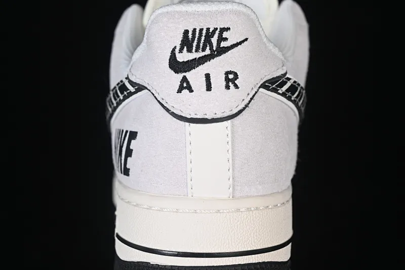 All categories Nk Air Force 1 Air Force series Nk Air Force 1 Low Air Force low-top Nike Air Force 1'07 Low Mi Heizhuba leather Air Force 1 low-top casual sneakers JP8028-068